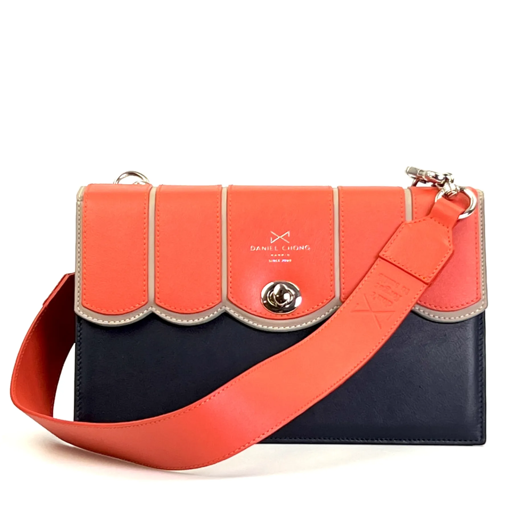 Daniel Chong Bolso Circus Discount